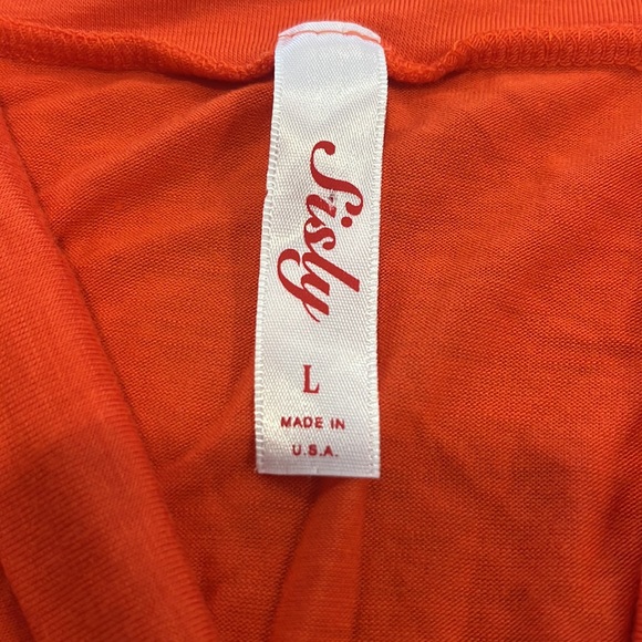 Top - Picture 4 of 7